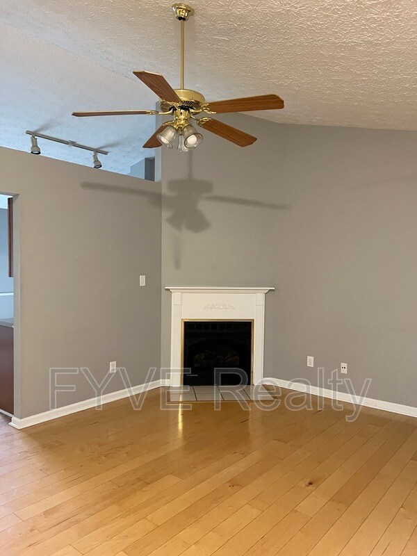 Foto del edificio - 7361 Carowinds Ln