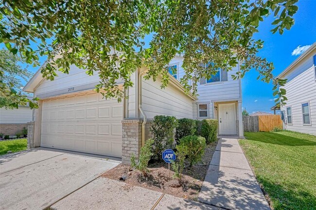 Building Photo - 20718 Tayman Oaks Dr
