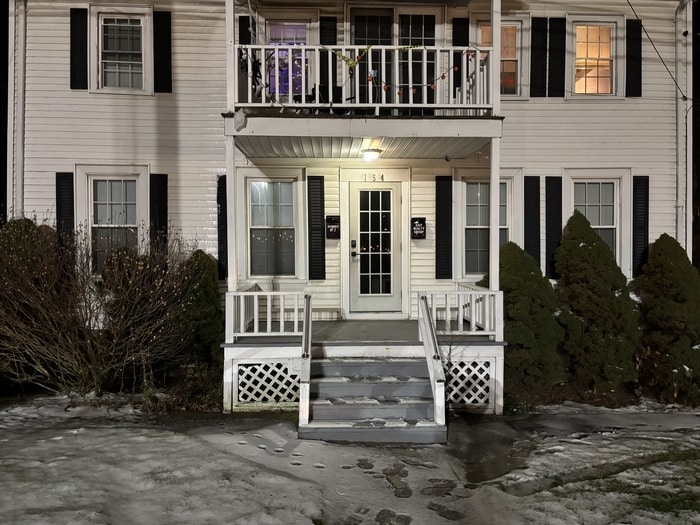 Primary Photo - 154 North St