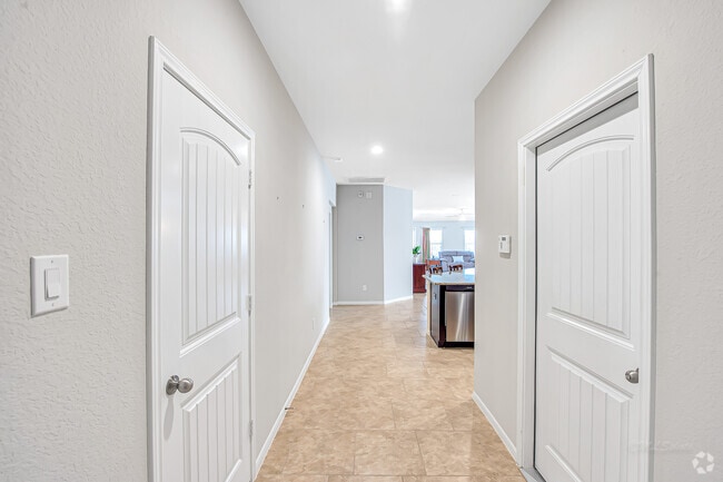 Building Photo - 3023 Dripping Springs Ct
