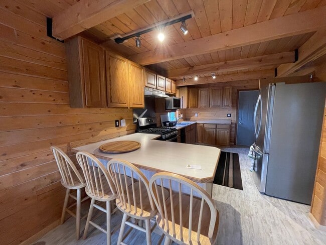 Building Photo - SOLDOTNA CABIN!