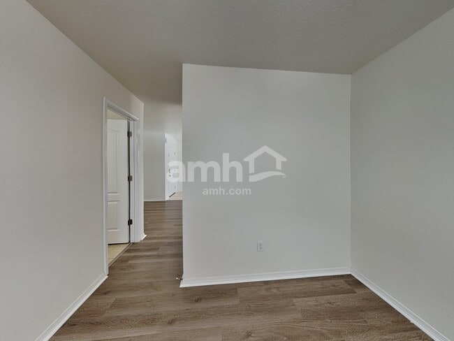 Building Photo - 9451 W Portola Dr