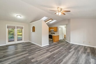 Building Photo - 6501 Beaver Ridge Rd