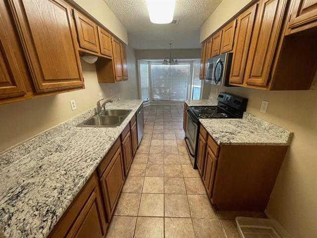 Foto del edificio - 4044 Pepperwood Dr