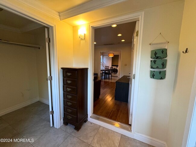 Building Photo - 340 Elberon Blvd