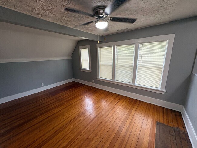 Foto del edificio - 2800 R St