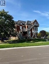 Building Photo - 75 McIntyre Crescent