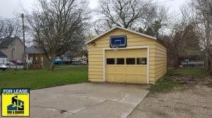 Building Photo - 1119 Geele Ave