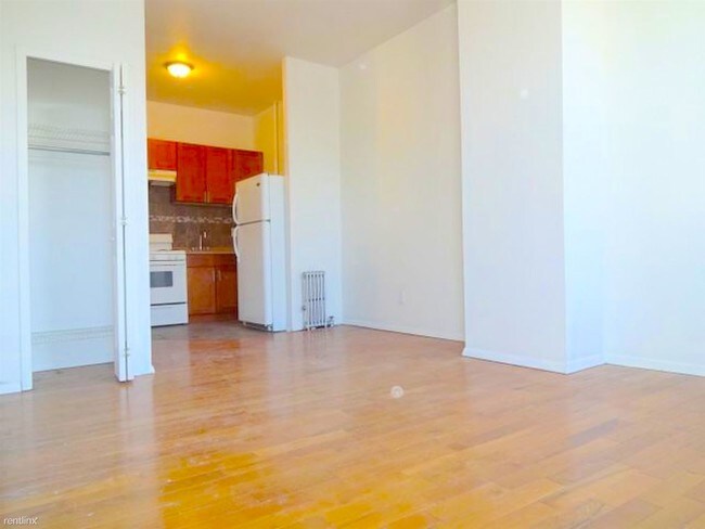 Foto del edificio - 2509 Astoria Blvd