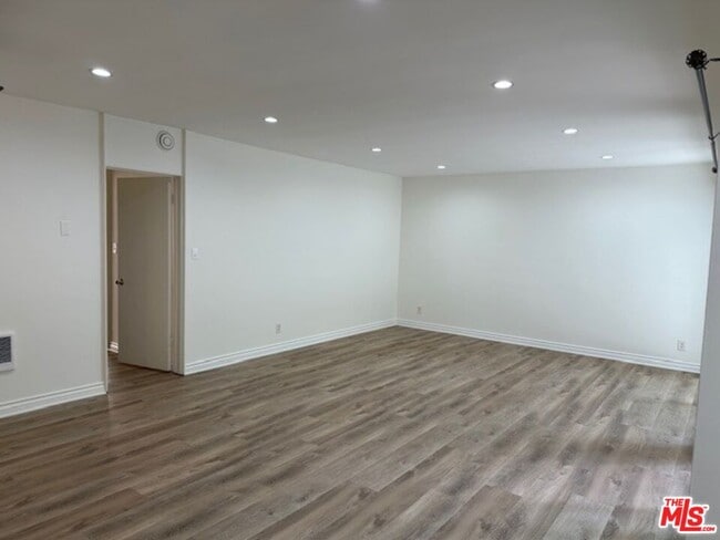 Building Photo - 7736 Pso Del Rey