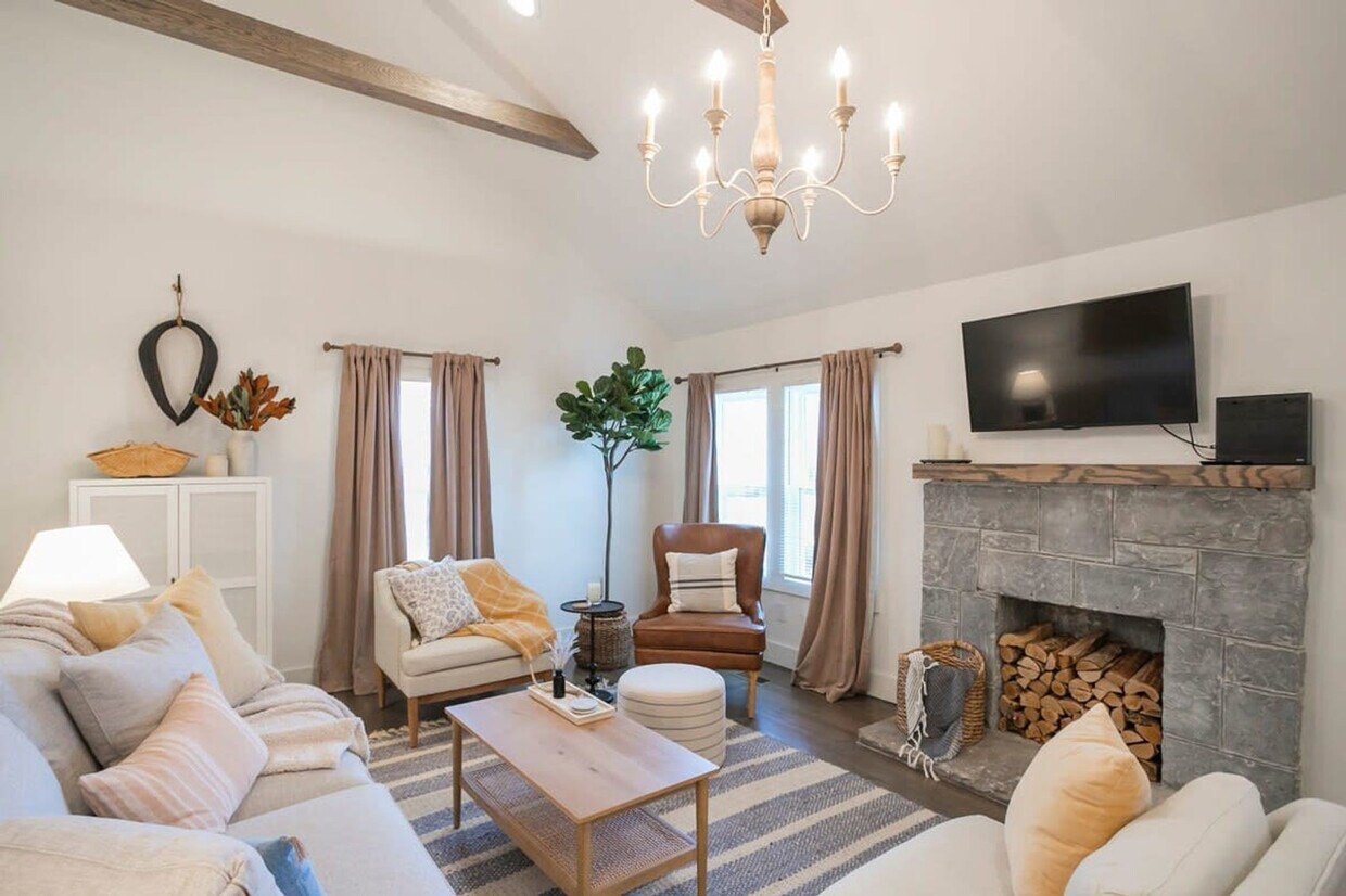 Foto principal - 106 Walnut Hill Dr