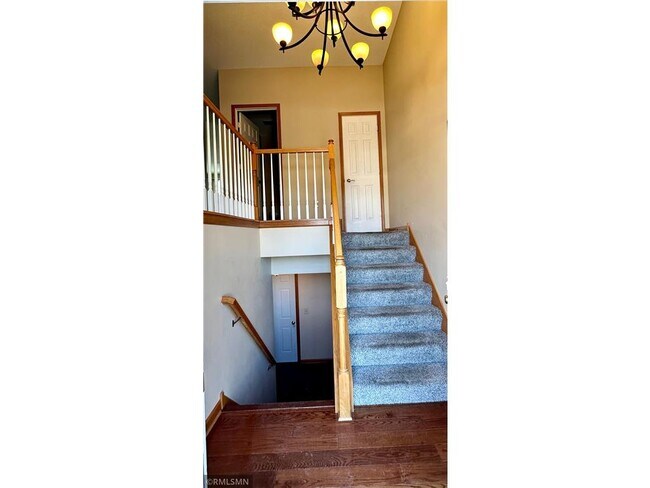 Foto del edificio - 1760 Riverside Dr