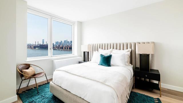 Building Photo - 0 bedroom in Long Island City NY 11109
