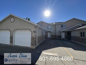 Building Photo - 2359 N 275 E