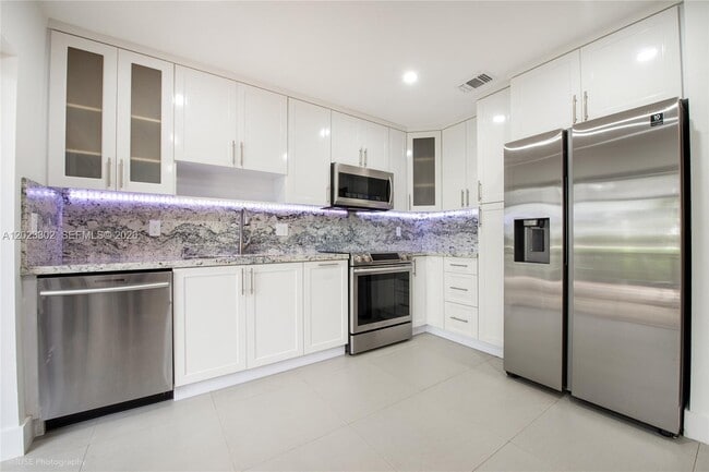 Building Photo - 15463 SW 110th Terrace