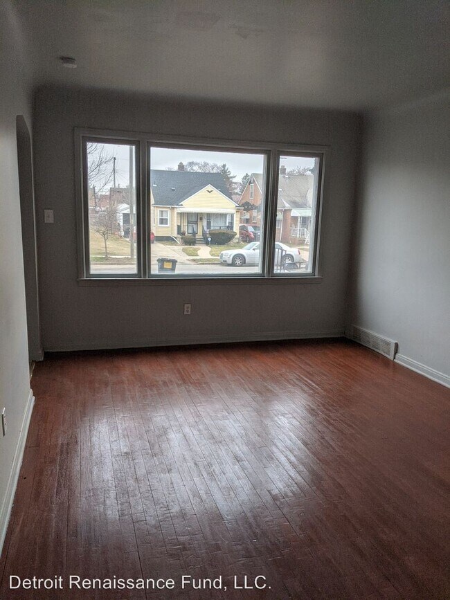 Building Photo - 3 br, 1.5 bath House - 17660 Runyon