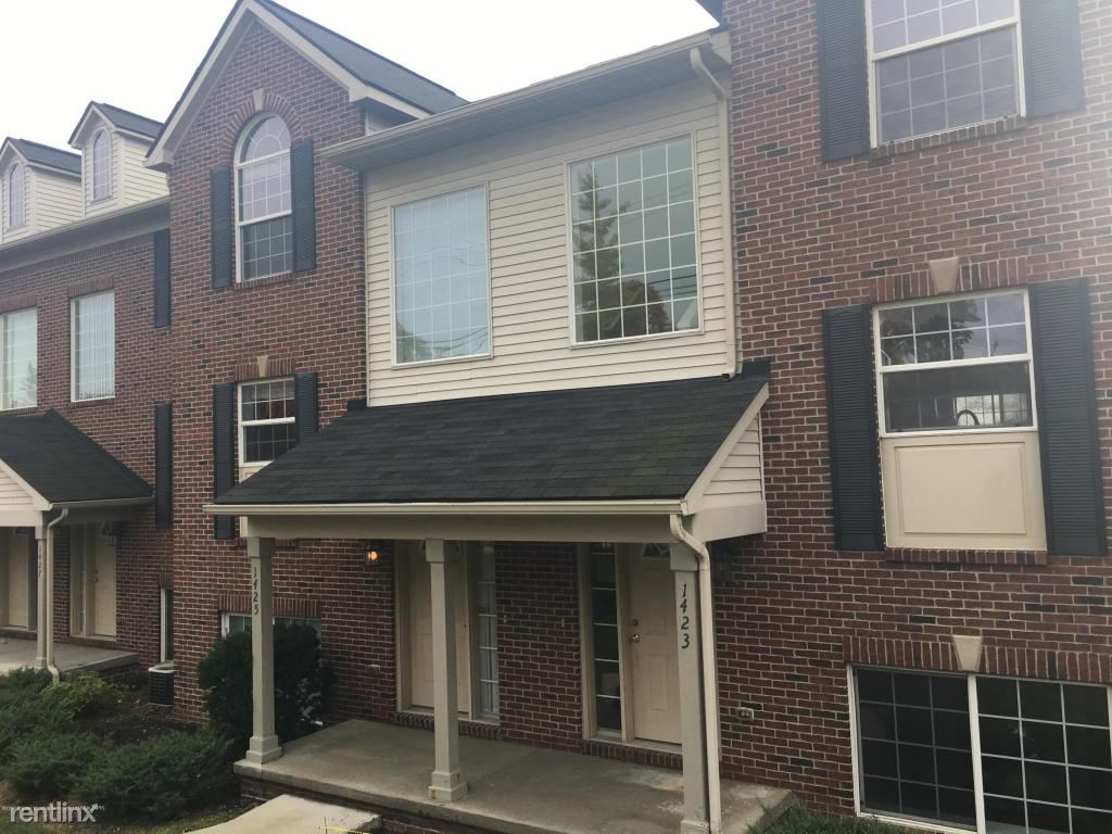 Primary Photo - 1425 Academy Ln