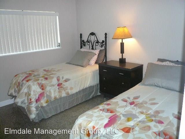 2 br, 1.5 bath House - 1570 4th Ave - 4