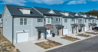 Building Photo - 892 Kingscote Dr