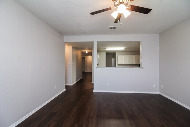 Foto del edificio - 1914 Palma Pita St