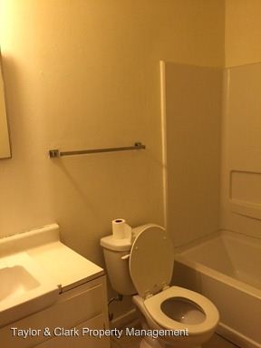 Fotografía del edificio - 1733 W 24th St