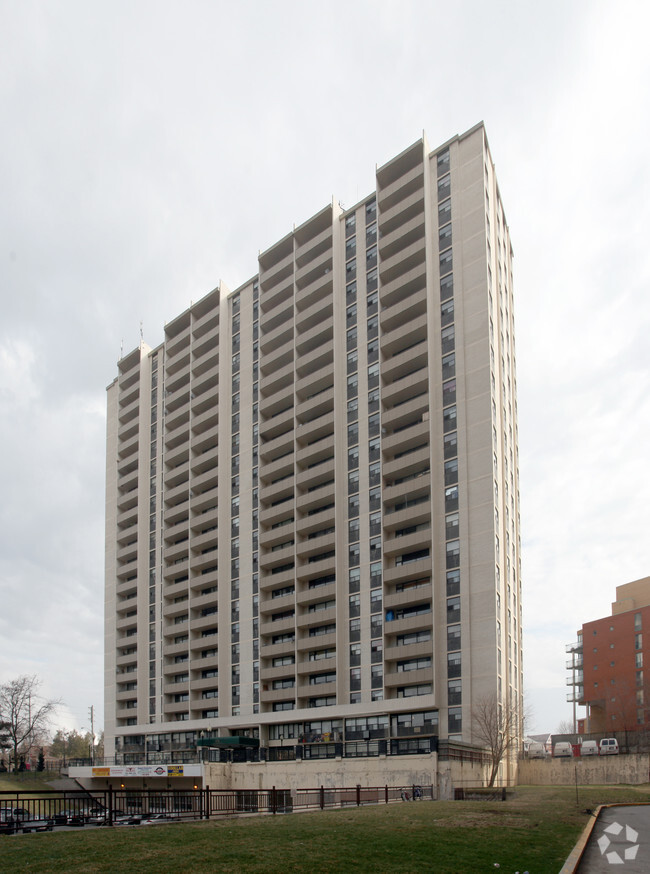 Building Photo - Humberwood Place