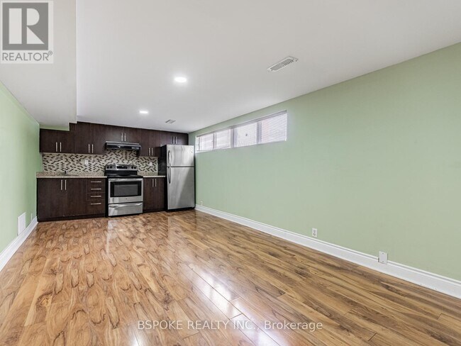 Photo du bâtiment - 252 Thistle Down Blvd