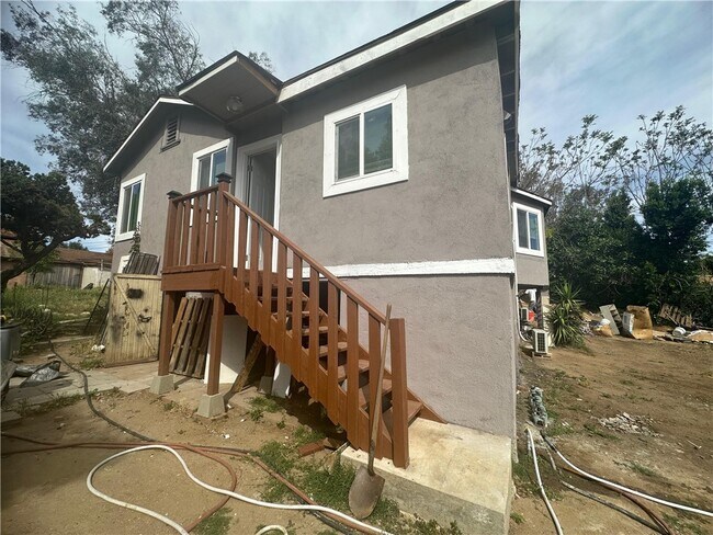 Foto del edificio - 5778 La Sierra Ave