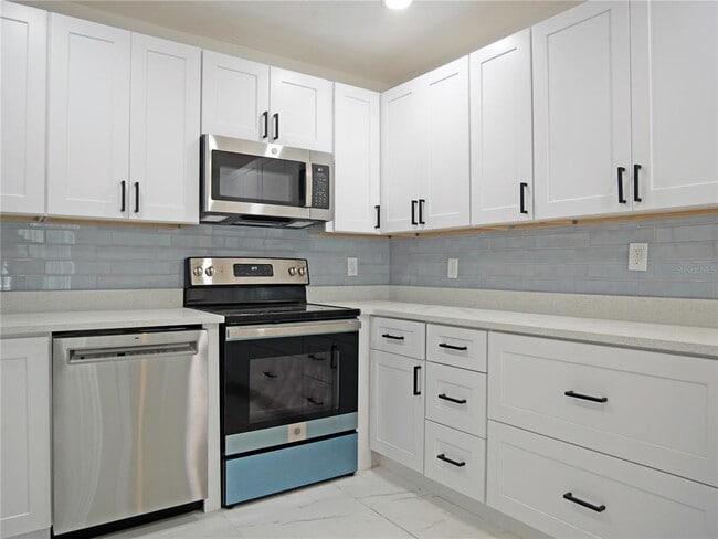 Building Photo - 5014 Dr. M.L.K. Jr St S