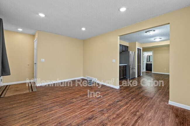 Foto del edificio - 5394 Drayton Rd