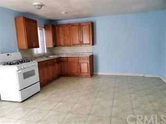 Foto del edificio - 1705 W 6th St