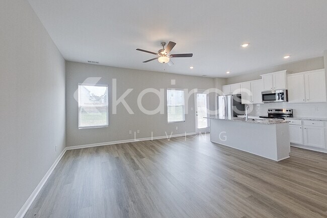 Foto del edificio - 877 Silent Barge Cv