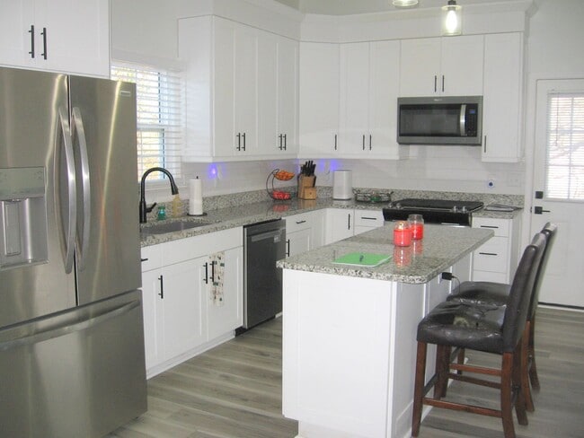 Foto del edificio - TIDEMILL FARMS