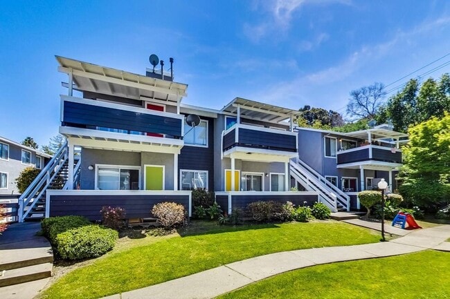 Building Photo - 2BD/2BA in Ideal El Sobrante Location! In ...