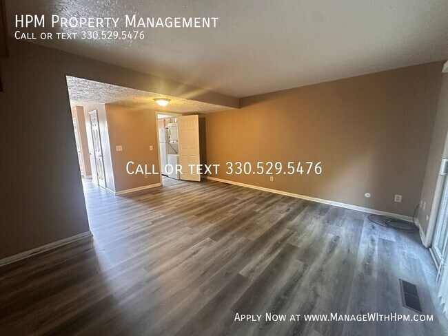 Foto del edificio - 1149 Frost Rd