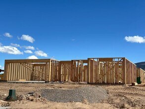 Building Photo - 45 Spanish Trail Dr