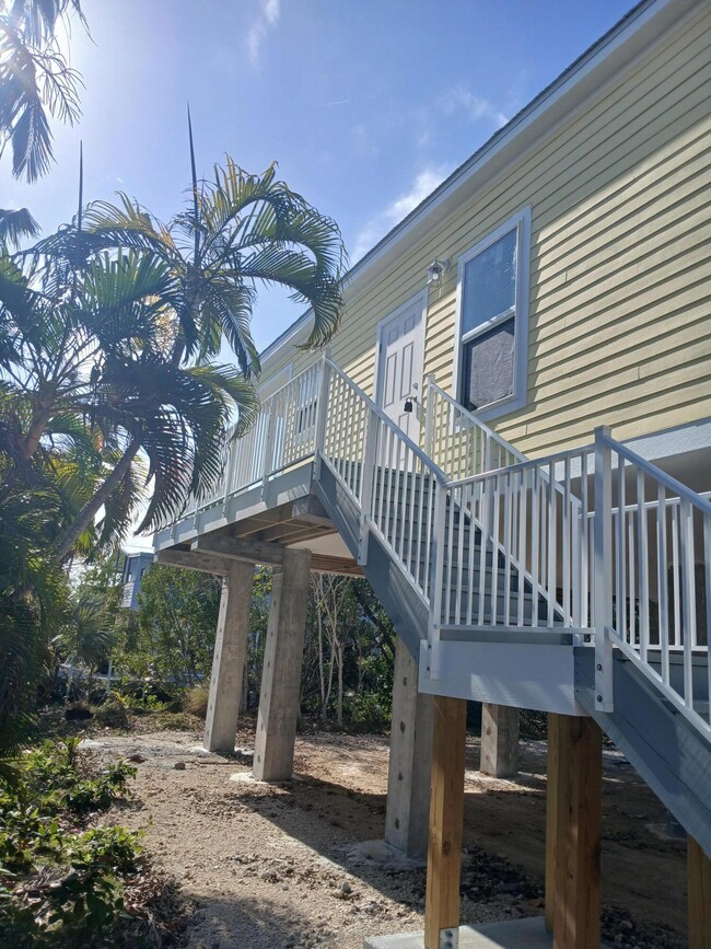 Building Photo - 3930 Gordon Rd