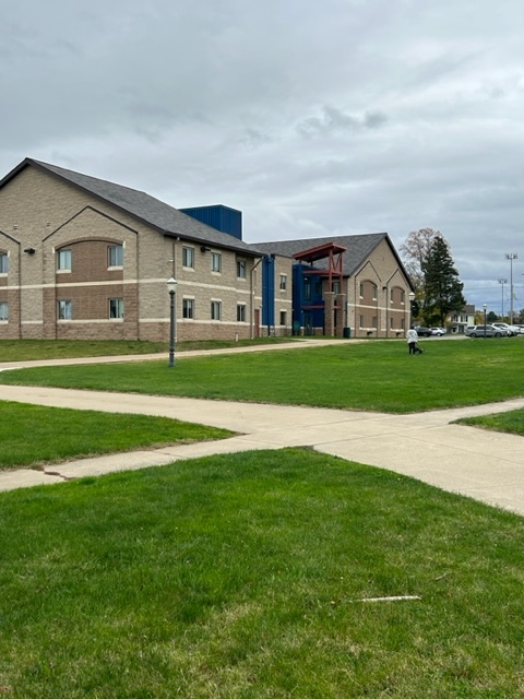 Maintained shared outdoor space - 2007 N Pearl St