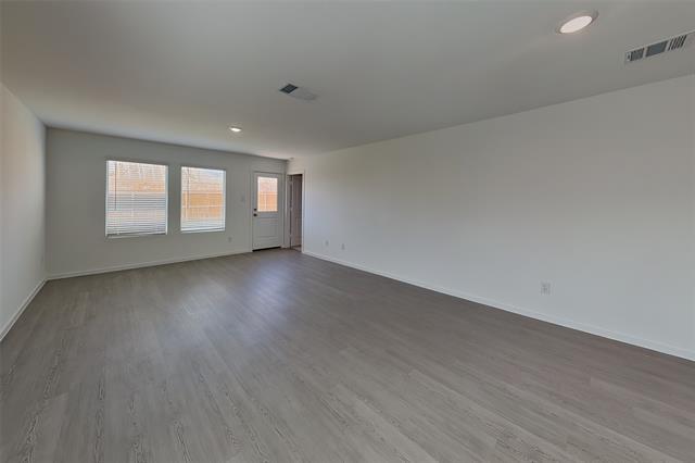 Foto del edificio - 3105 Lynmar Ln