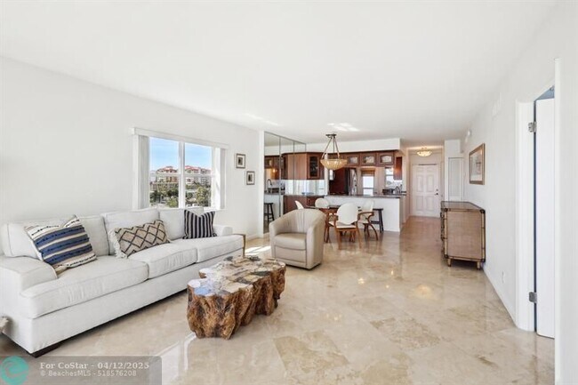 Foto del edificio - 750 N Ocean Blvd