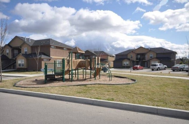 Patio de juegos - Rock Creek Apartments