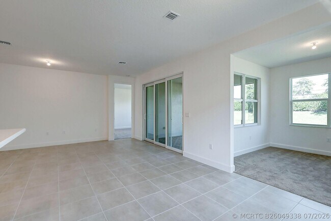 Foto del edificio - 13549 SW Oceanus Blvd