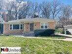 Primary Photo - 3 bedroom, 2 bathroom near Grandview Park