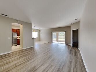 Foto principal - 3428 Imperial Manor Way