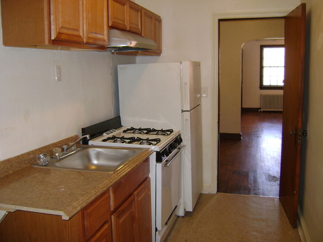 Foto del edificio - 1379 Bryant St NE