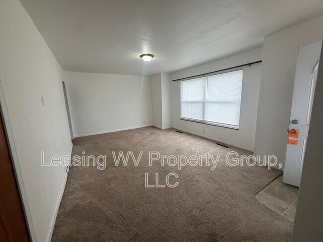 Foto del edificio - 2485 Main St