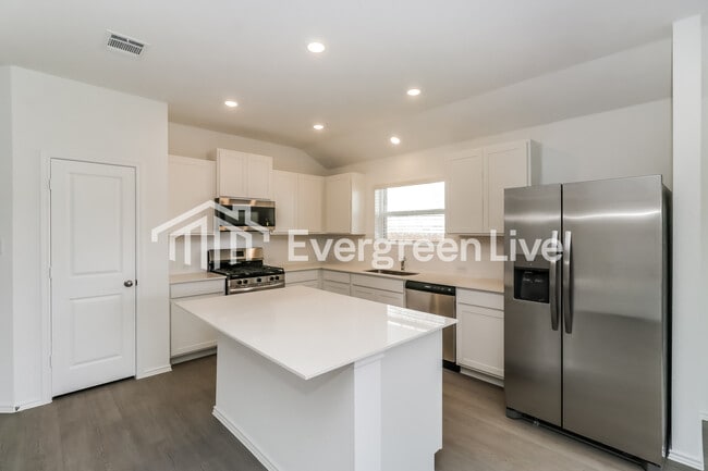 Foto del edificio - 1124 Nesting Bird Dr