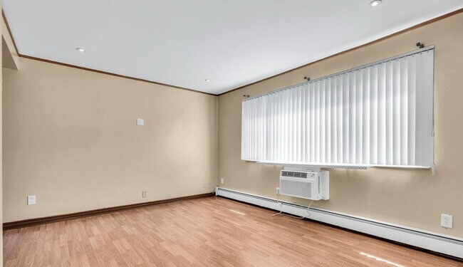 Foto del edificio - 325 Cricket Ln