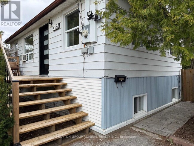Building Photo - 386 Irene Dr