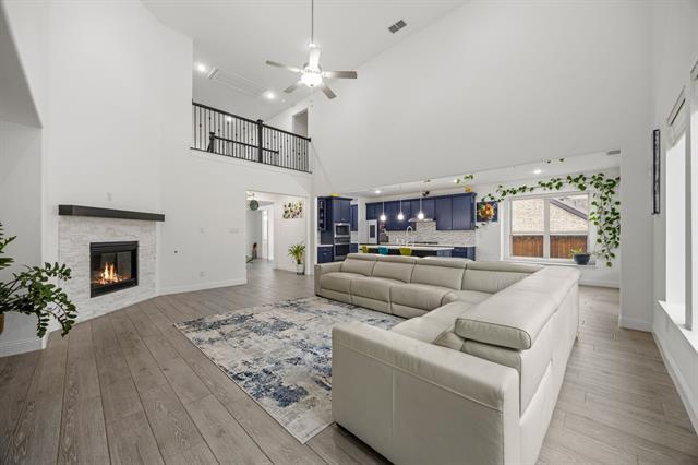Building Photo - 10736 Smoky Oak Trail